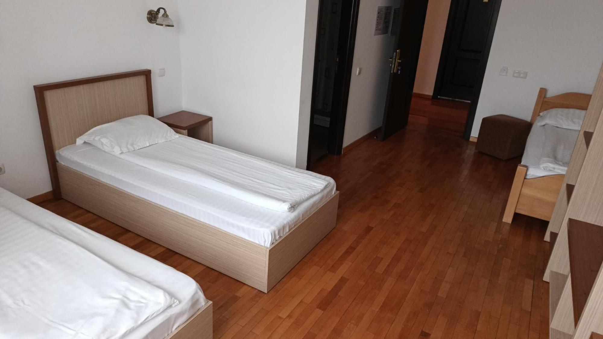 Hotel Posada Râmnicu Vâlcea Kültér fotó